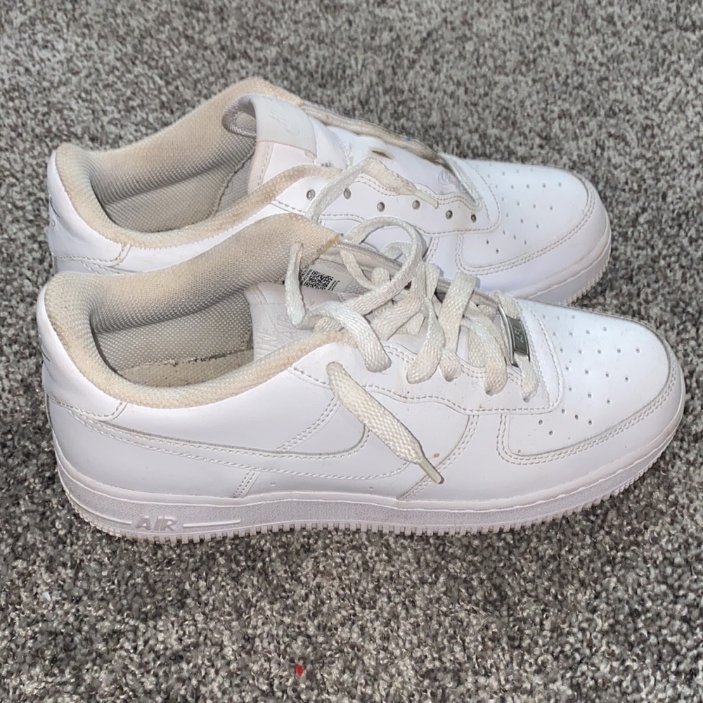 White Af1